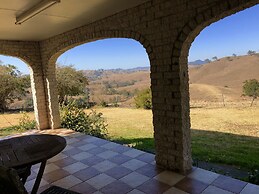 Dam It Getaway- Homestead