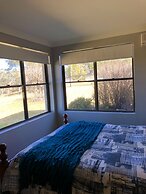 Dam It Getaway- Homestead