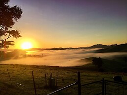 Dam It Getaway- Homestead