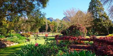 Dam It Getaway- Homestead