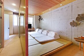 Wood Whispering Residence