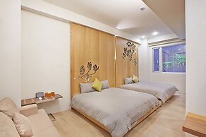 Wood Whispering Residence