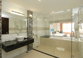 The Mira Boutique Hotel