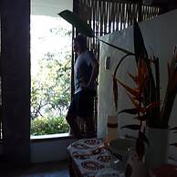 Bahay Isla Sanctuario