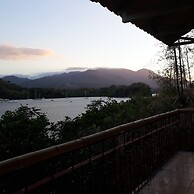 Bahay Isla Sanctuario