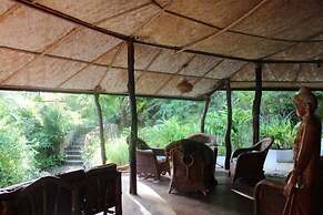 Bahay Isla Sanctuario