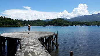 Bahay Isla Sanctuario