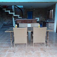 Bahay Isla Sanctuario