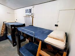 Big Paul Hostel - Adults Only