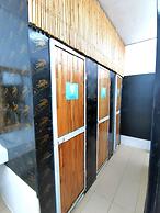 Big Paul Hostel - Adults Only