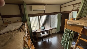 Guesthouse KYOTO COMPASS - Hostel