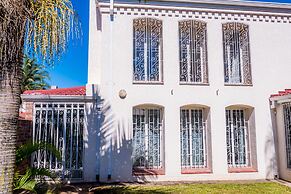 6 Victoria