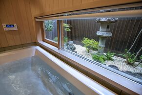 Rinn Premium Machiya Townhouse Kunpu