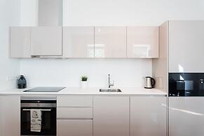 Castilho Premium Living by All In Lisbon