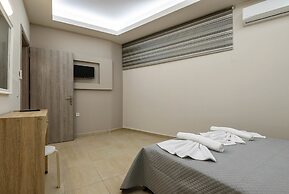 Irene Studios & Apartments