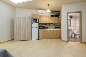 Irene Studios & Apartments