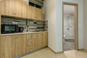 Irene Studios & Apartments