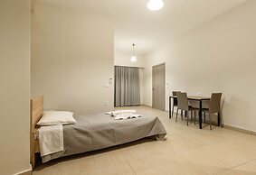 Irene Studios & Apartments