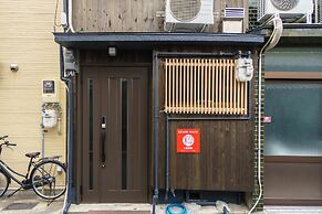 IKIDANE HOUSE OSAKA Kyobashi