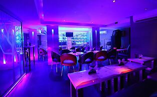 Hotel VIP International