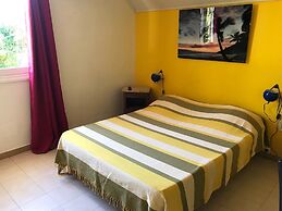 Hotel Coco Island
