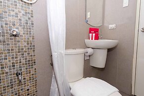 RedDoorz Plus @ EDSA Congressional