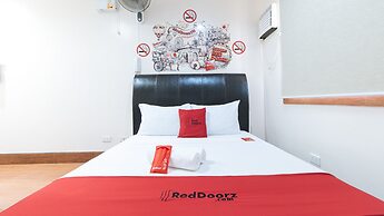 RedDoorz near Arca South Taguig