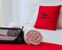 RedDoorz near Arca South Taguig