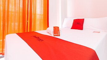 RedDoorz near NAIA Terminal 1