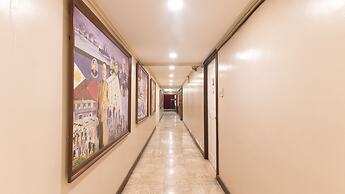 RedDoorz Premium near Greenbelt Makati