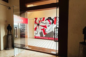 RedDoorz Premium near Greenbelt Makati