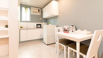 RedDoorz Premium near Greenbelt Makati