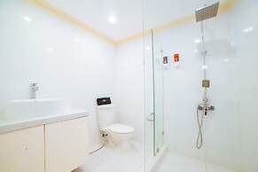 RedDoorz Premium near Greenbelt Makati