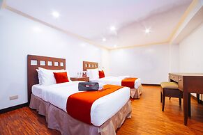 RedDoorz Premium near Greenbelt Makati