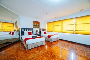 RedDoorz Premium near Greenbelt Makati