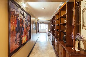 RedDoorz Premium near Greenbelt Makati