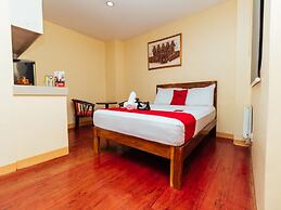 RedDoorz near Little Tokyo Makati