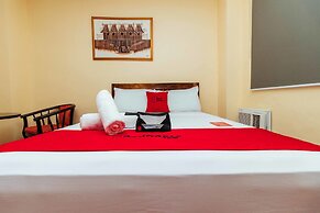 RedDoorz near Little Tokyo Makati