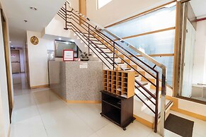 RedDoorz near Little Tokyo Makati