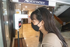 RedDoorz @ Hotel Rosemarie