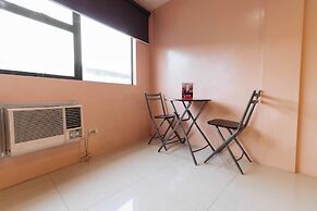 RedDoorz @ Hotel Rosemarie