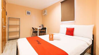 RedDoorz @ Hotel Rosemarie