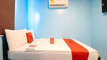 RedDoorz @ Hotel Rosemarie