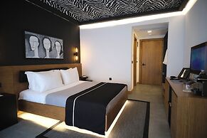 The Local House Alaçatı