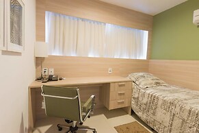 Excelente Flat em Boa Viagem 2 quartos. Ideal para famílias e executiv