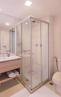 Excelente Flat em Boa Viagem 2 quartos. Ideal para famílias e executiv