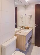 Excelente Flat em Boa Viagem 2 quartos. Ideal para famílias e executiv