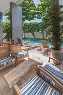 Excelente Flat em Boa Viagem 2 quartos. Ideal para famílias e executiv