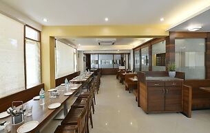 Jaffer Bhai's Brickland Hotel