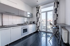 Luxury apartment on Komunisticheskaya 3